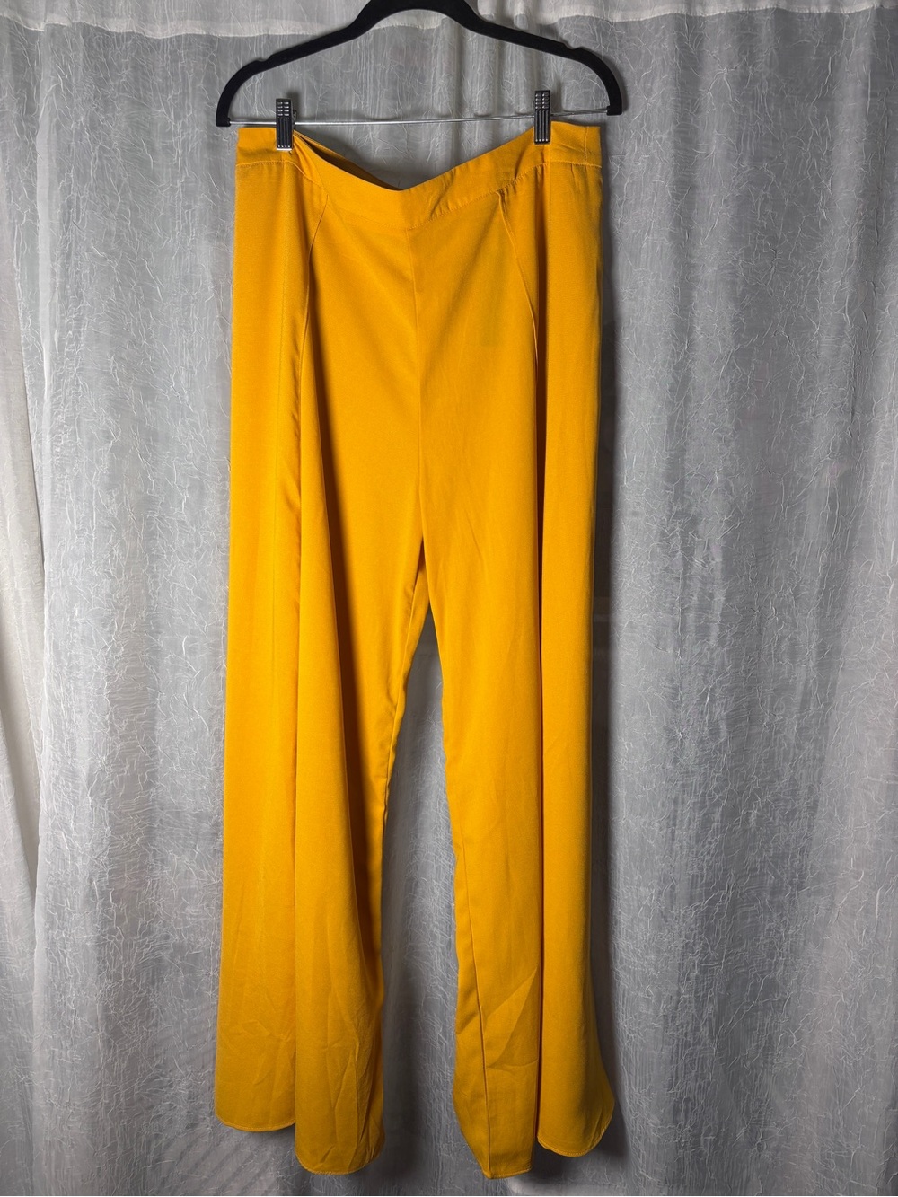 Lulus Out Tonight Mustard Yellow Pants size XL